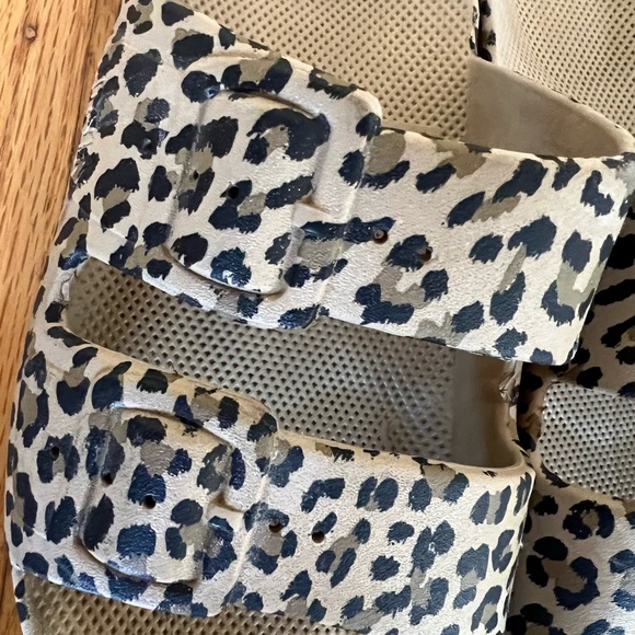 Freedom Moses Cheetah Slide Sandal - Picture 6 of 7